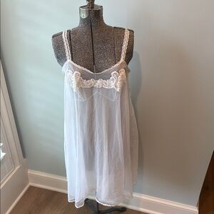 Vintage White Lace Trim Nightgown with Spaghetti Straps